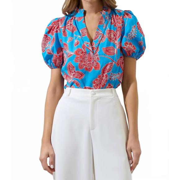 NEW SUGARLIPS ripon floral close to you split neck top in blue/red - Picture 1 of 3